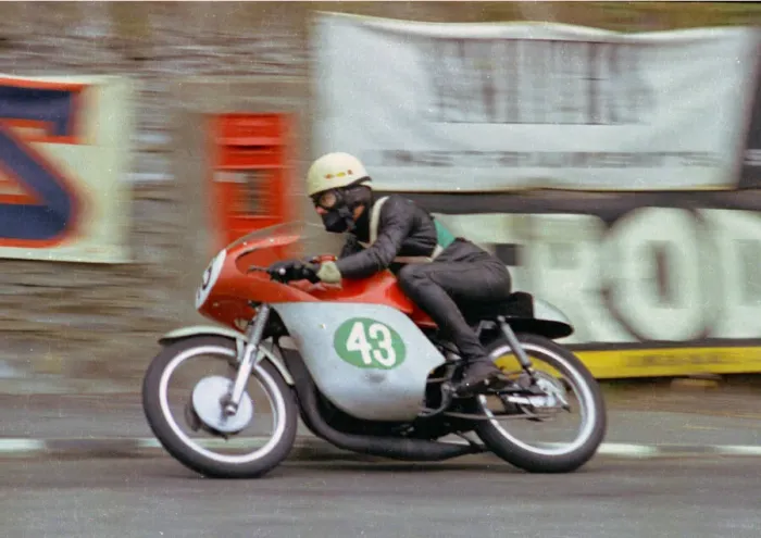 Framed Print : Ian Burne (Bultaco) 1965 Lightweight TT Framed Print : Ian Burne (Bultaco) 1965 Lightweight TT