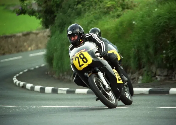 Framed Print : Ian Gray (Seeley) 2000 Classic TT Framed Print : Ian Gray (Seeley) 2000 Classic TT