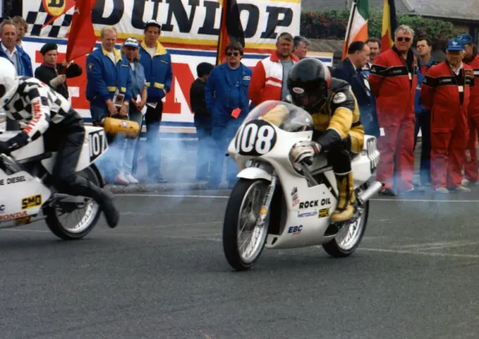 Framed Print : Ian Lougher (Honda) 1989 Ultra Lightweight TT Framed Print : Ian Lougher (Honda) 1989 Ultra Lightweight TT