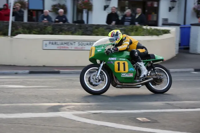 Framed Print : Ian Lougher (Paton) 2015 500 Classic TT Framed Print : Ian Lougher (Paton) 2015 500 Classic TT