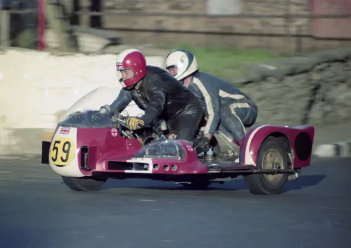 Framed Print : Ian McDonald & Andre Witherington (Weslake) 1976 1000 Sidecar TT Framed Print : Ian McDonald & Andre Witherington (Weslake) 1976 1000 Sidecar TT