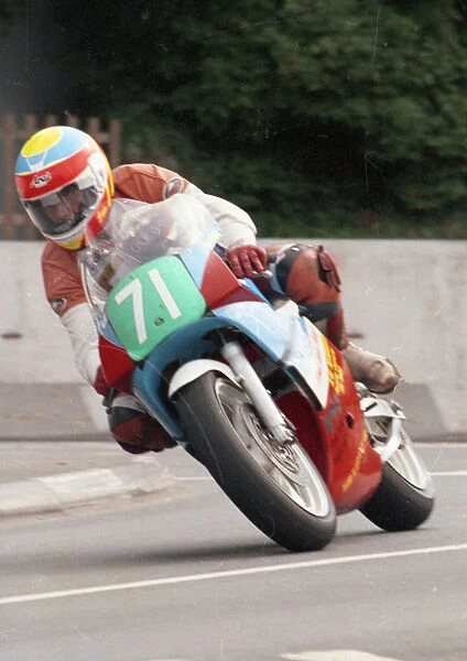 Ian McVeighty (Yamaha) 1993 Lightweight Manx Grand Prix