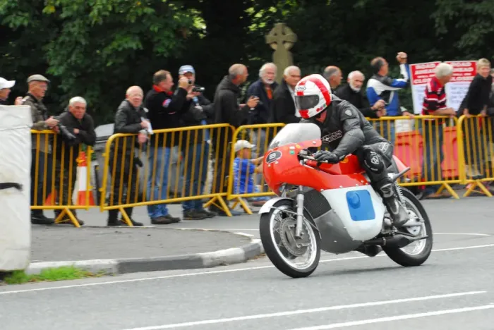 Framed Print : Ian Millard (Jawa) 2013 Classic TT Lap of Honour Framed Print : Ian Millard (Jawa) 2013 Classic TT Lap of Honour