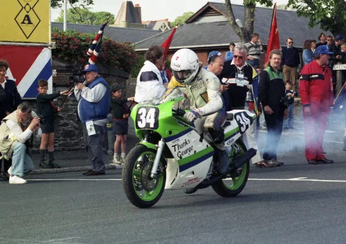 Framed Print : Ian Morris (Kawasaki) 1990 Lightweight 400 TT Framed Print : Ian Morris (Kawasaki) 1990 Lightweight 400 TT