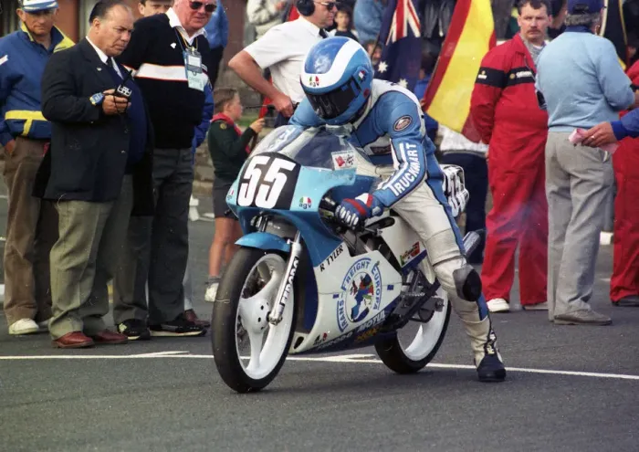 Framed Print : Ian Newton (Honda) 1990 Ultra Lightweight TT Framed Print : Ian Newton (Honda) 1990 Ultra Lightweight TT