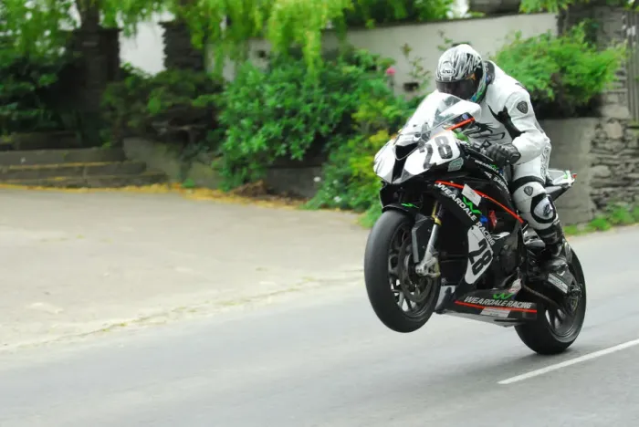 Framed Print : Ian Pattinson (BMW) 2012 Superbike TT Framed Print : Ian Pattinson (BMW) 2012 Superbike TT