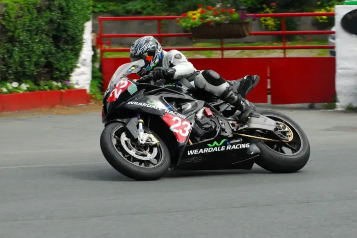 Framed Print : Ian Pattinson (BMW) 2013 Superstock TT Framed Print : Ian Pattinson (BMW) 2013 Superstock TT