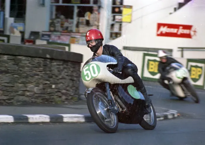 Framed Print : Ian Richards (Greeves) 1967 Lightweight Manx Grand Prix Framed Print : Ian Richards (Greeves) 1967 Lightweight Manx Grand Prix