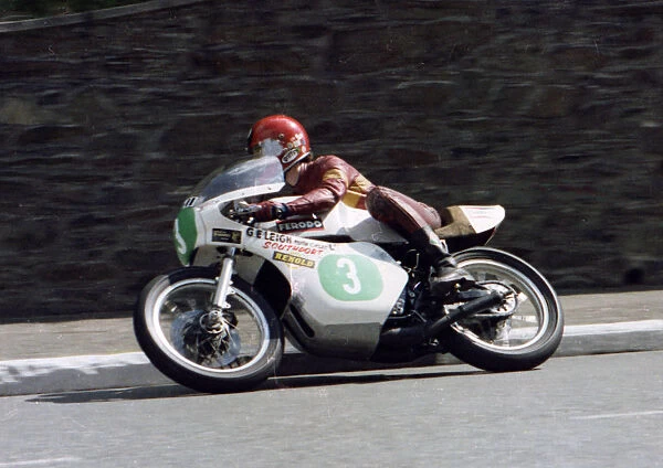 Ian Richards (Yamaha) 1979 Junior TT