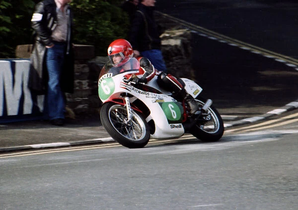 Ian Richards (Yamaha) 1980 Junior TT