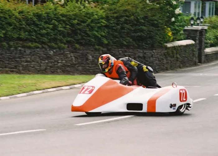 Framed Print : Ian Salter & Deborah Salter (Kawasaki) 2004 Sidecar TT Framed Print : Ian Salter & Deborah Salter (Kawasaki) 2004 Sidecar TT