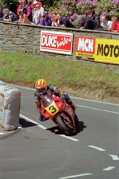 Ian Simpson (Honda) 1998 Senior TT