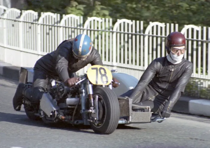 Framed Print : Idris Evans & Tim Matt (Imp) 1969 750 Sidecar TT Framed Print : Idris Evans & Tim Matt (Imp) 1969 750 Sidecar TT