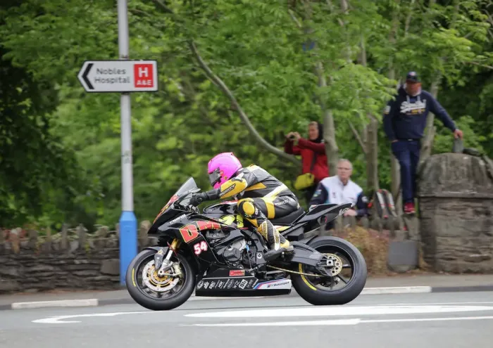 Framed Print : Irish Davy Morgan (BMW) at Quarter Bridge 2019 Superbike TT Framed Print : Irish Davy Morgan (BMW) at Quarter Bridge 2019 Superbike TT
