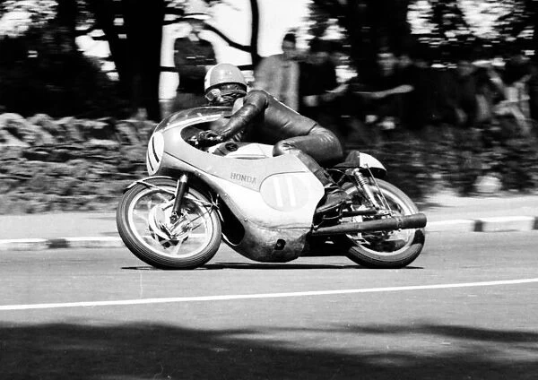 Isamu Kaseya (Honda) 1964 Lightweight TT