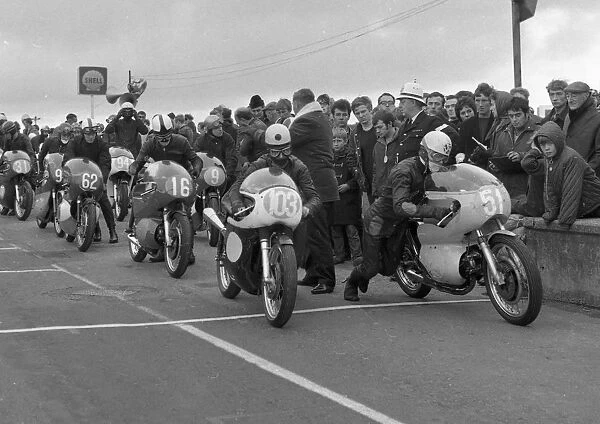 Ivan Hodgkinson (Norton) and Danny Shimmin (Aermacchi) 1969 Manx Grand Prix