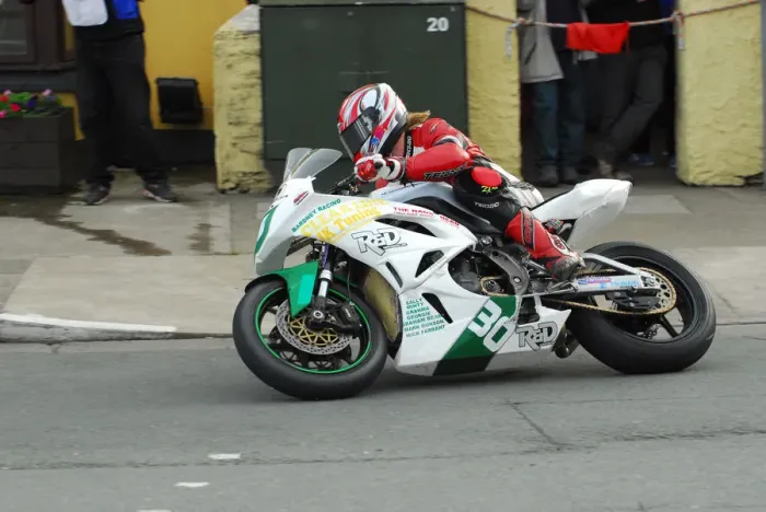 Framed Print : Ivan Lintin (Kawasaki) 2012 Lightweight TT Framed Print : Ivan Lintin (Kawasaki) 2012 Lightweight TT