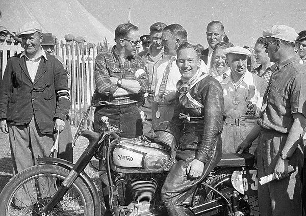 Ivor Arber (Norton) 1951 Senior Clubman TT