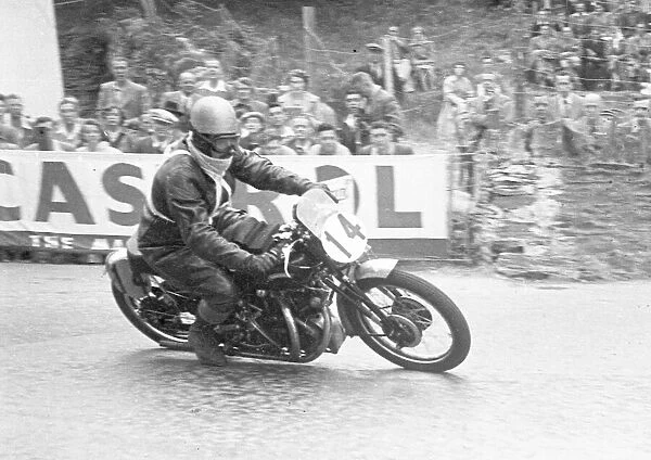 J Alexander (Vincent) 1950 1000cc Clubman TT