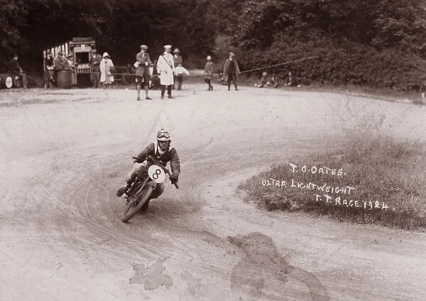 J Graham Oates (Powell) 1924 Ultra Lightweight TT