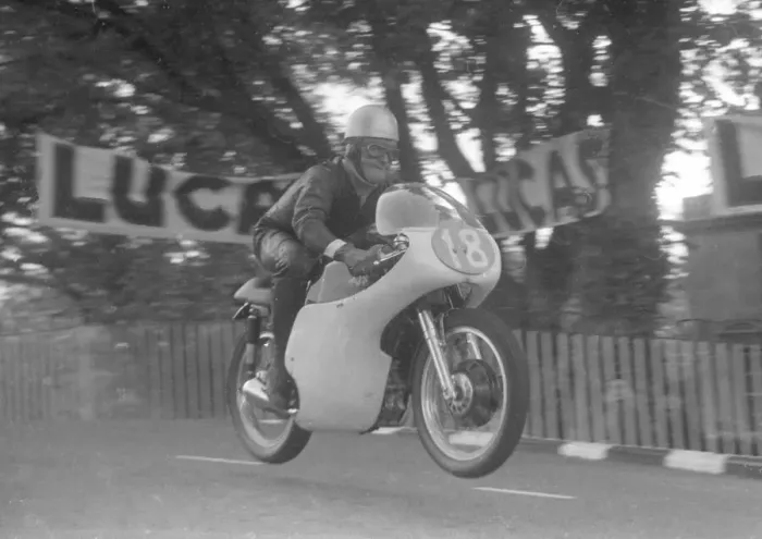 Framed Print : Jack Ahearn (AJS) 1958 Junior TT Framed Print : Jack Ahearn (AJS) 1958 Junior TT