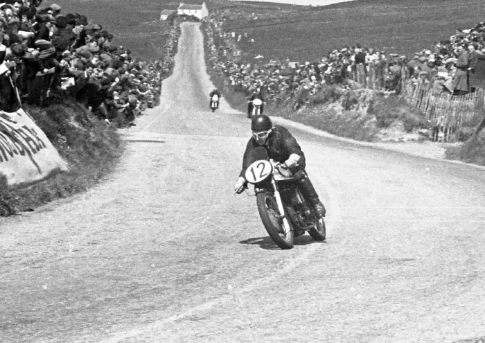 Framed Print : Jack Bailey (Norton) 1953 Senior TT Framed Print : Jack Bailey (Norton) 1953 Senior TT