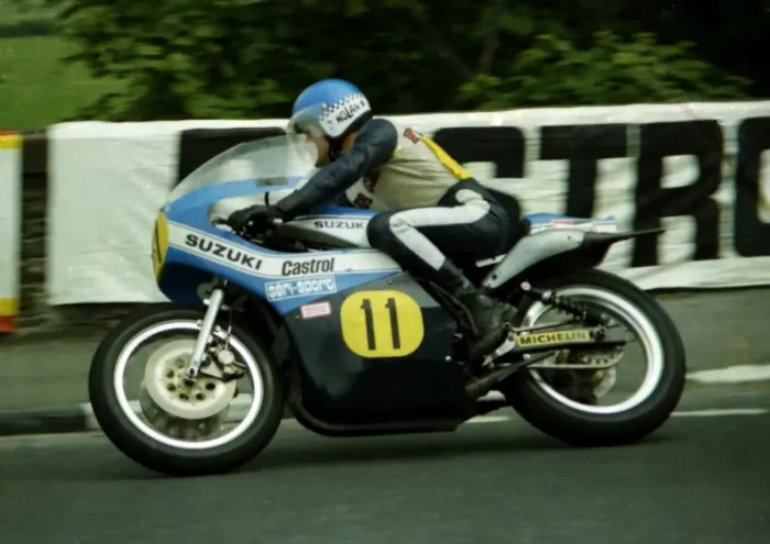 Framed Print : Jack Findlay (Suzuki) 1976 Senior TT Framed Print : Jack Findlay (Suzuki) 1976 Senior TT