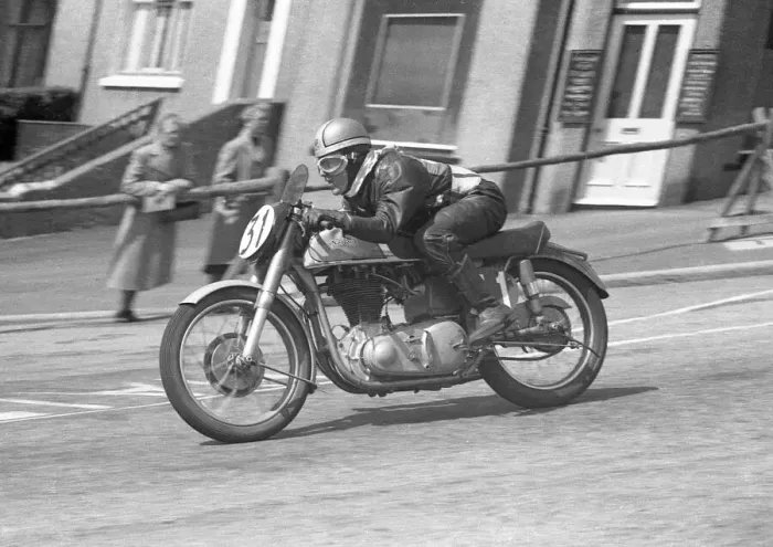 Framed Print : Jack Hedley (Norton) 1954 Senior Clubman TT