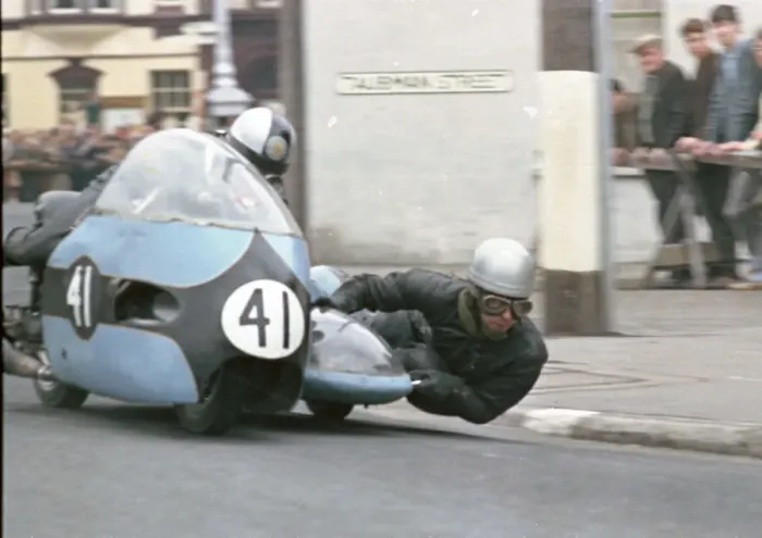 Framed Print : Jack Steer & M J Skevington (Norton) 1966 Sidecar TT Framed Print : Jack Steer & M J Skevington (Norton) 1966 Sidecar TT