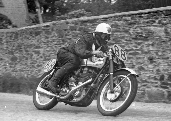 Framed Print : Jack Thurston (BSA) 1955 Senior Manx Grand Prix Framed Print : Jack Thurston (BSA) 1955 Senior Manx Grand Prix