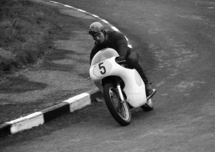 Framed Print : Jack York (GBS) 1962 Senior Manx Grand Peix Framed Print : Jack York (GBS) 1962 Senior Manx Grand Peix