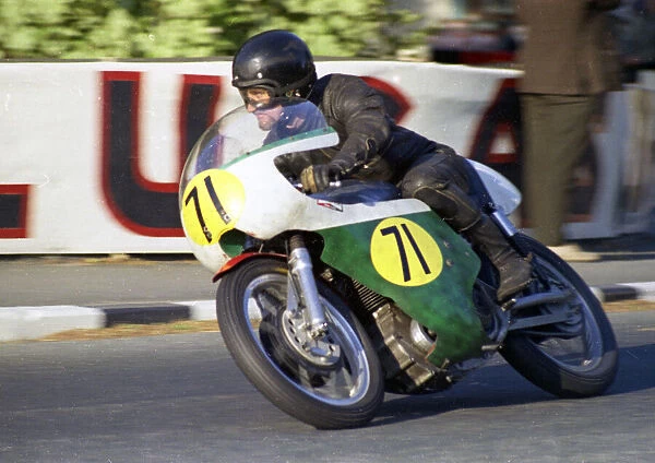 James Ashton (Seeley) 1971 Senior TT