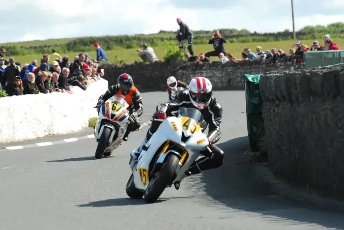 Framed Print : James Christie (Yamaha) and Gavin Brown (Honda) 2015 Southern 100 Framed Print : James Christie (Yamaha) and Gavin Brown (Honda) 2015 Southern 100