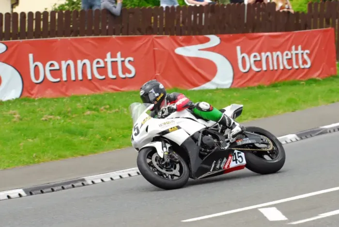 Framed Print : James Coward (Honda) 2015 Senior TT Framed Print : James Coward (Honda) 2015 Senior TT
