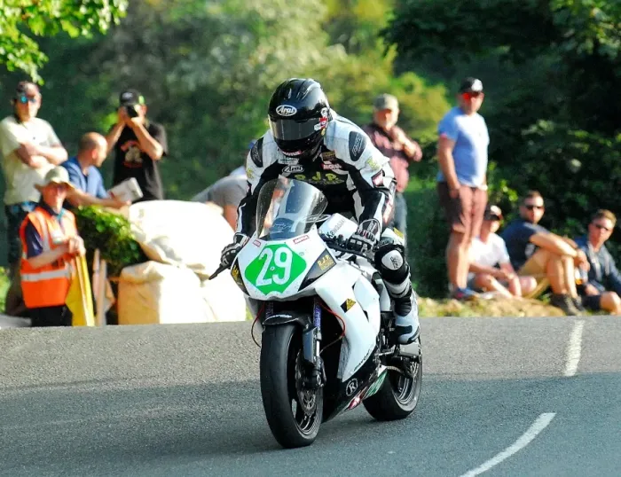 Framed Print : James Coward (Kawasaki) 2016 Lightweight TT Framed Print : James Coward (Kawasaki) 2016 Lightweight TT