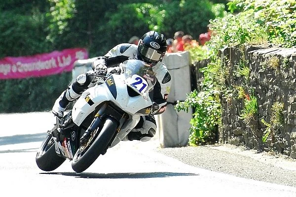 James Coward (Kawasaki) 2016 Supersport 1 TT