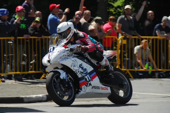 Framed Print : James Cowton (Brunel) 2017 TT Zero Framed Print : James Cowton (Brunel) 2017 TT Zero