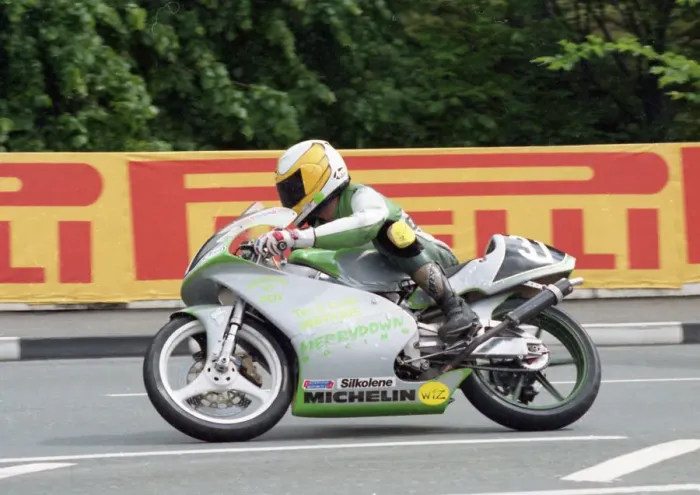 Framed Print : James Crumpton (Merrydown Honda) 1998 Ultra Lightweight TT Framed Print : James Crumpton (Merrydown Honda) 1998 Ultra Lightweight TT