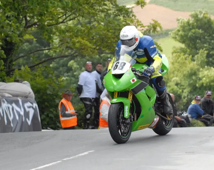 Framed Print : James Ford (Kawasaki) 2011 Superbike TT Framed Print : James Ford (Kawasaki) 2011 Superbike TT