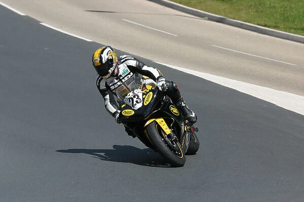 James McBride (Yamaha) 2009 Superbike TT