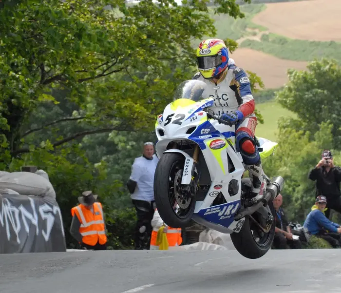 Framed Print : James McCullagh (Suzuki) 2011 Superbike TT Framed Print : James McCullagh (Suzuki) 2011 Superbike TT