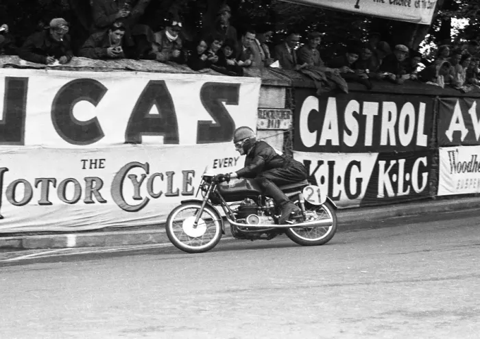Framed Print : James Thomson (MV) 1954 Ultra Lightweight TT