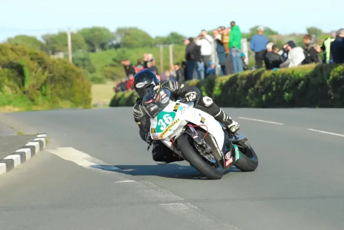 Framed Print : Jamie Coward (Kawasaki) 2015 Southern 100 Framed Print : Jamie Coward (Kawasaki) 2015 Southern 100