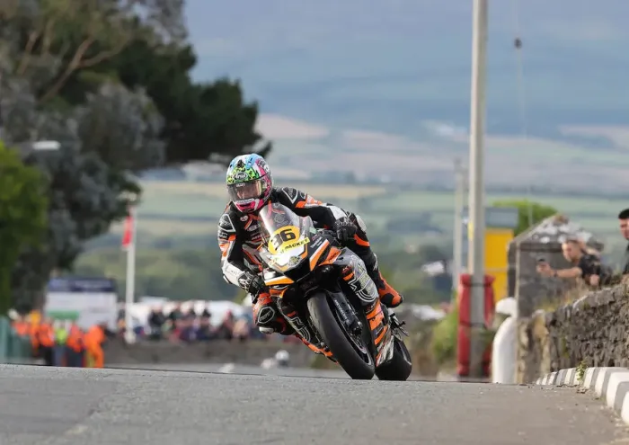 Framed Print : Jamie Coward (Yamaha) 2022 Southern 100 Framed Print : Jamie Coward (Yamaha) 2022 Southern 100