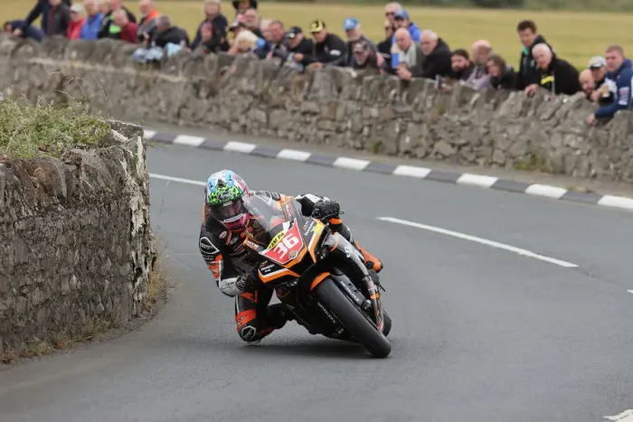 Framed Print : Jamie Coward (Yamaha) 2022 Southern 100 Framed Print : Jamie Coward (Yamaha) 2022 Southern 100
