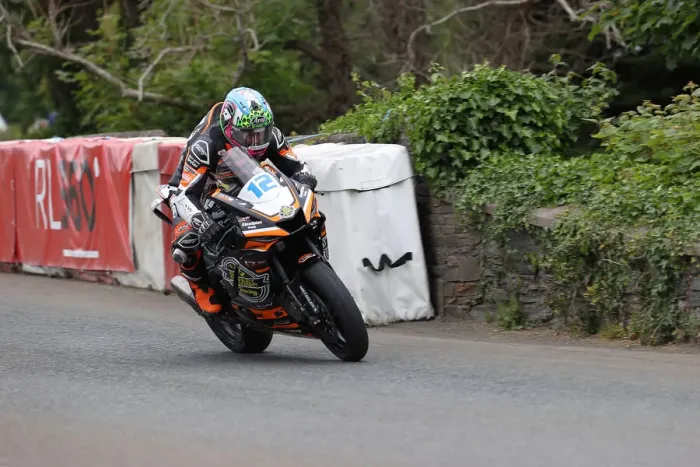 Framed Print : Jamie Coward (Yamaha) 2022 Supersport TT