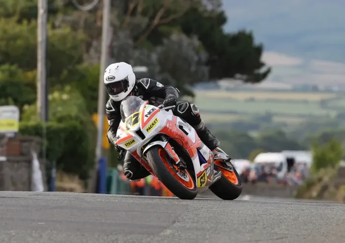 Framed Print : Jamie Williams (Honda) 2022 Southern 100 Framed Print : Jamie Williams (Honda) 2022 Southern 100
