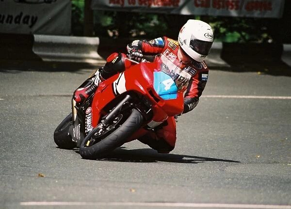 Jason Griffiths (Yamaha) 2004 Junior TT