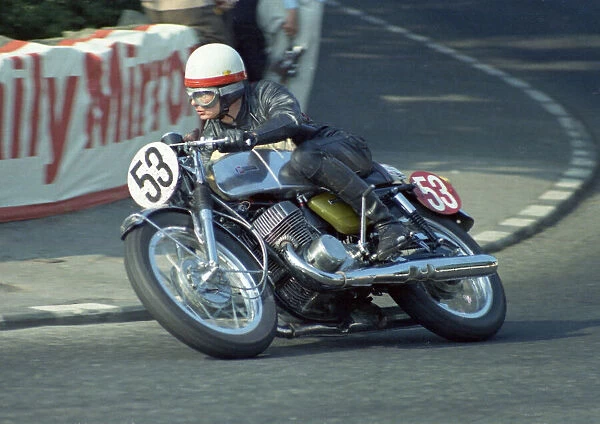 Jeff Wade (Suzuki) 1970 Production TT