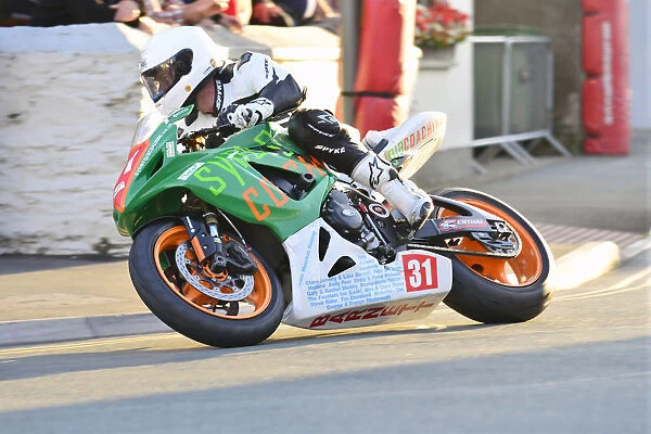 Jim Barnett (Suzuki) 2014 Newcomers A Manx Grand Prix